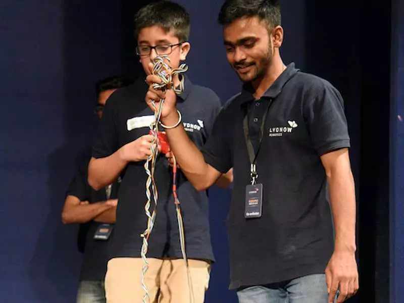 robotics for kids lydnow robotics pune success story in indian express news