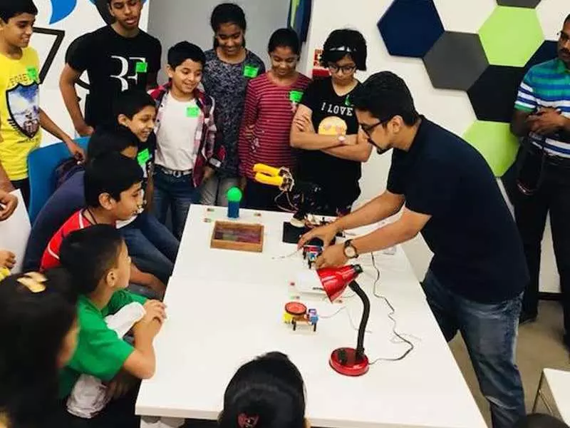 robotics for kids lydnow robotics pune