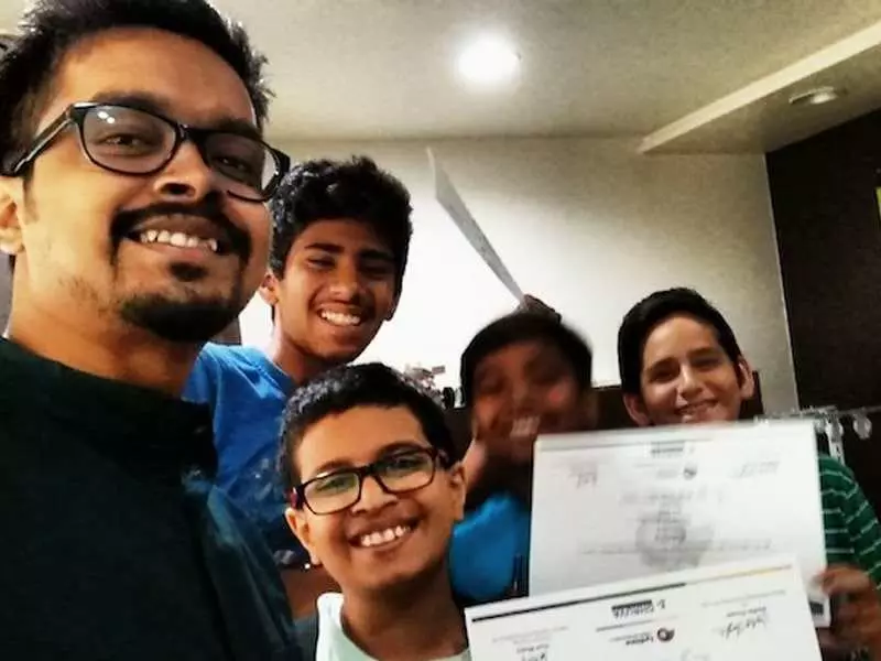 robotics class for kids lydnow robotics pune