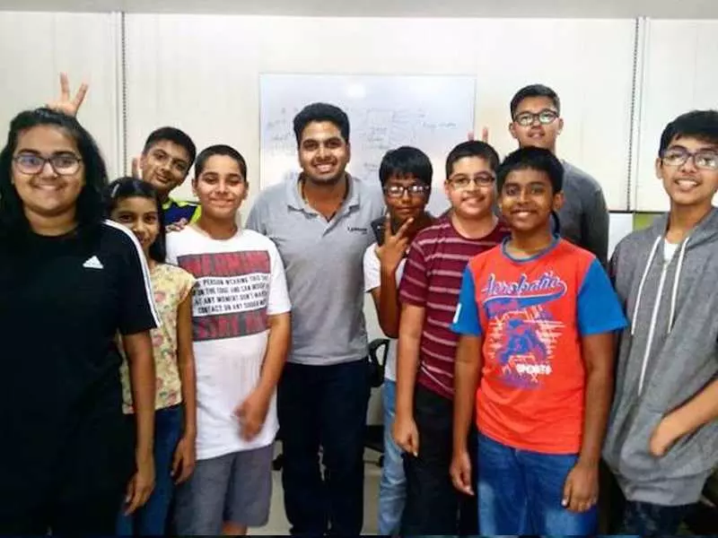 robotics classes for kids lydnow robotics pune expert talk with parent edge