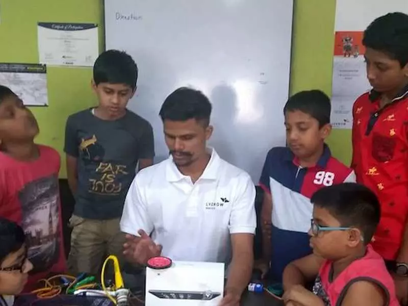 robotics classes for kids learn 3d design robotics course at lydnow robotics pune