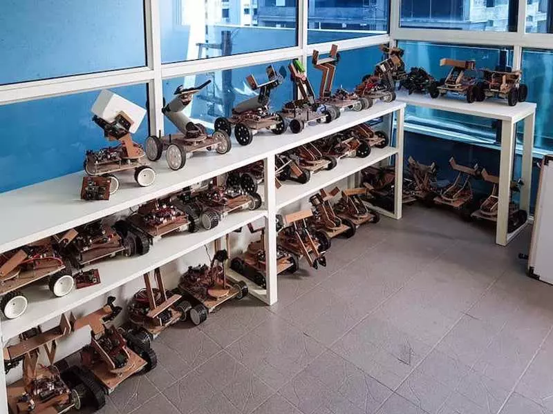 robotics classes for kids lydnow robotics pune