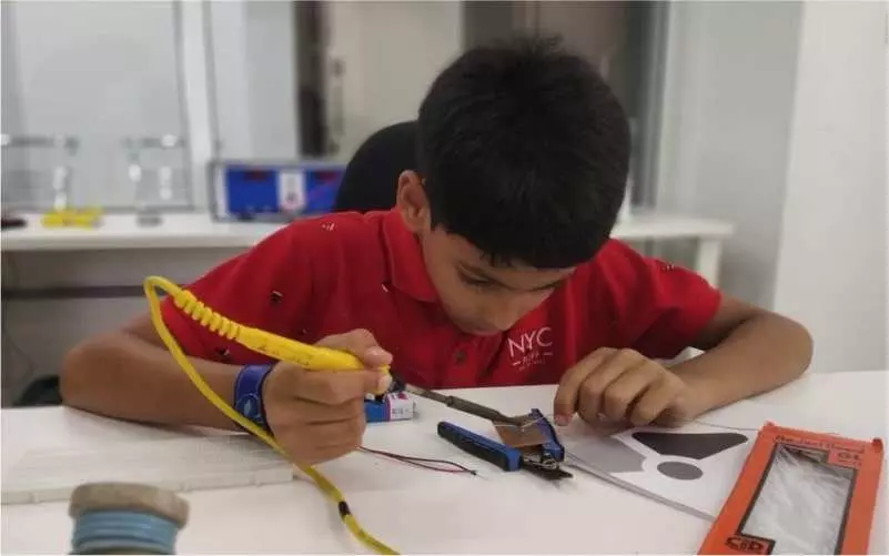 learn robocurious robotics courses in pune at lydnow robotics