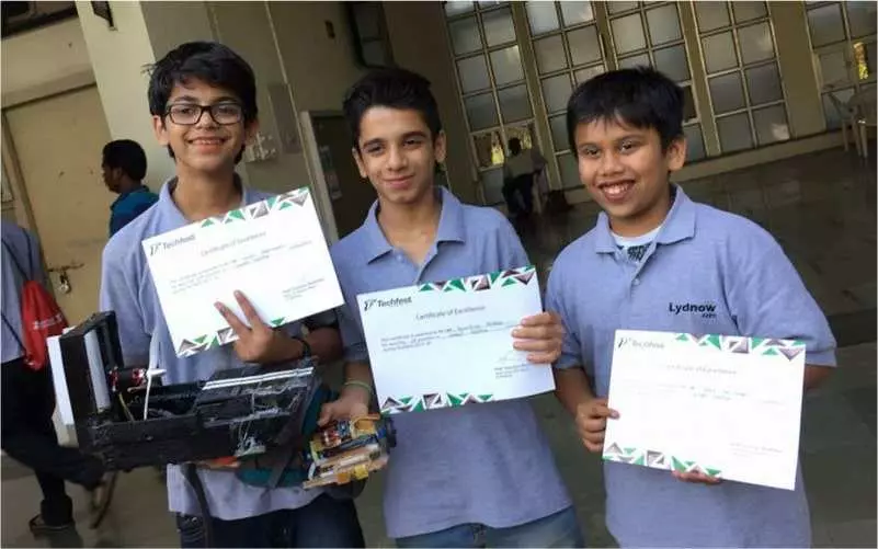 learn roboreveal robotics courses at lydnow robotics in pune