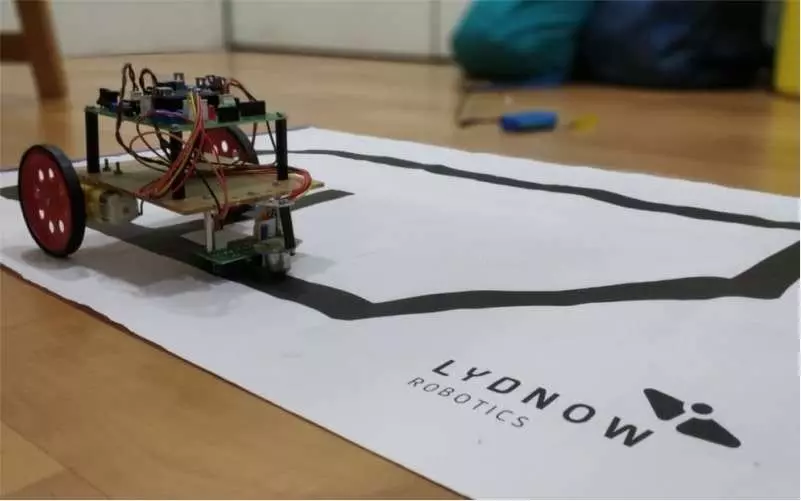 learn robotize robotics courses in pune at lydnow robotics